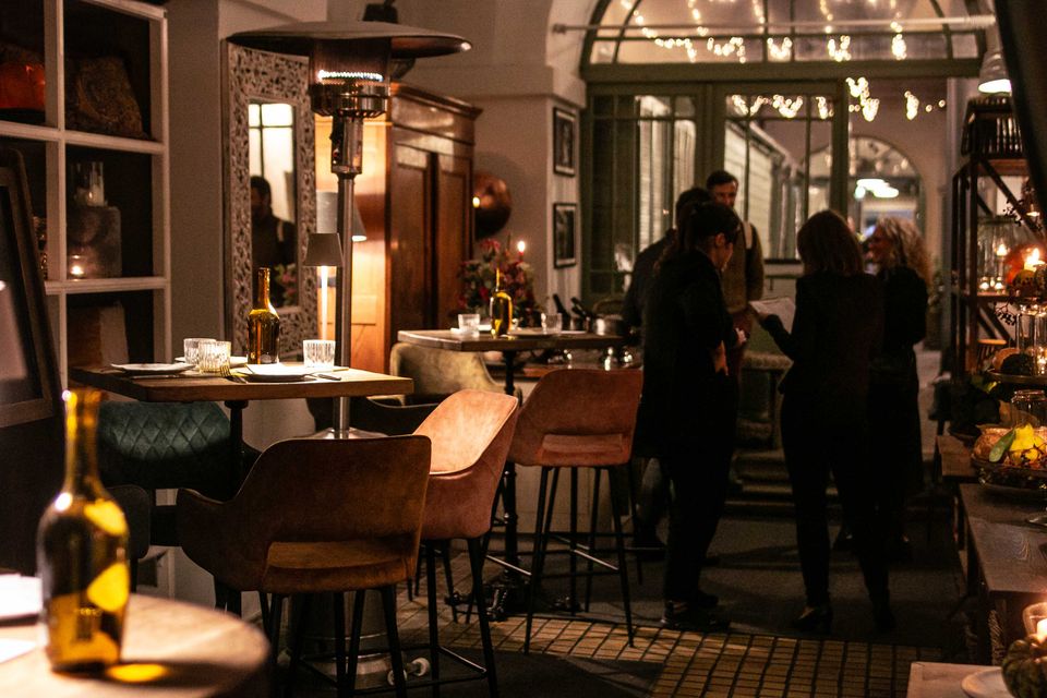 Galerie Garden s Nejkr sn j Zahradn Restaurace V Praze